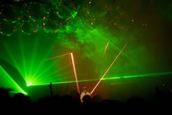 Lasers e Iluminacin high tech para eventos