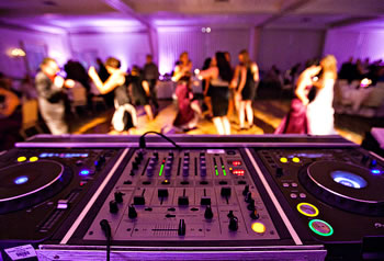 Disc Jockeys Casamientos Judos